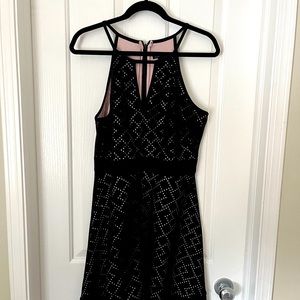 Le Chateau Spring Summer Weddings Graduation Prom Dress Size TGG XL